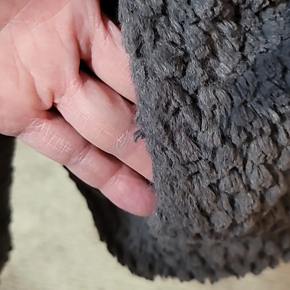 The North Face Fleece Jacket - Picture 8 of 8